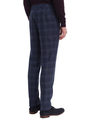 Тёмно-синий костюм BOSS: фото 6 - Invogue