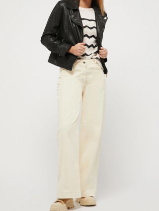 Чорна куртка PENNYBLACK : фото 4 - Invogue