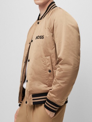 Бежева куртка BOSS : фото 3 - Invogue