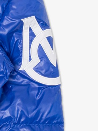 Синяя куртка MONCLER ENFANT: фото 3 - Invogue