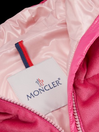 Рожева куртка MONCLER ENFANT: фото 2 - Invogue