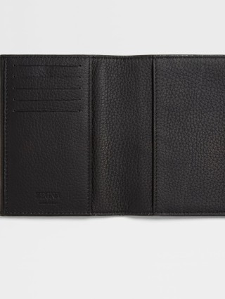 Черная обложка для паспорта ZEGNA из кожи: фото 3 - Invogue