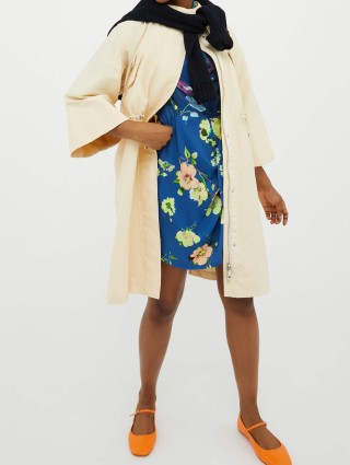 Бежеве пальто MAX&CO : фото 4 - Invogue