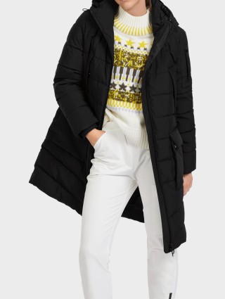 Черное пальто MARC CAIN: фото 1 - Invogue