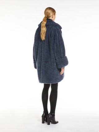 Блакитне пальто Max Mara Teddy Bear: фото 2 - Invogue
