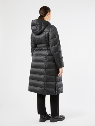 Чорний пуховик Marina Rinaldi з атласу: фото 2 - Invogue