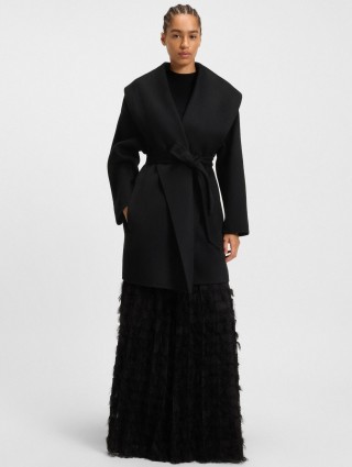 Черное пальто BOSS из шерсти: фото 1 - Invogue