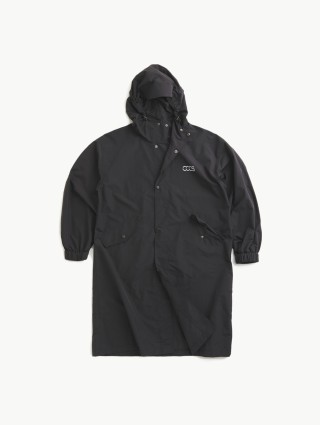 Чорний плащ CCCS з капюшоном: фото - Invogue