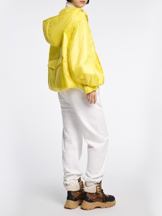 Жовта куртка Dorothee Schumacher нейлонова: фото 2 - Invogue