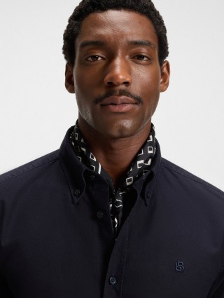 Тёмно-синий шарф BOSS из шёлка: фото 2 - Invogue