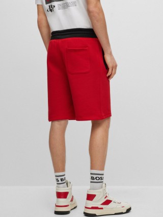 Червоні шорти BOSS: фото 2 - Invogue
