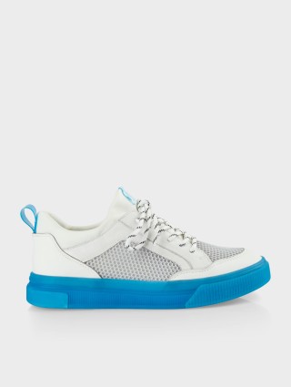 Голубые сникерсы MARC CAIN: фото - Invogue