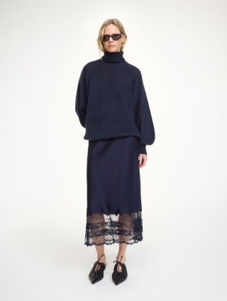 Темно-синяя юбка BY MALENE BIRGER атласная: фото 1 - Invogue