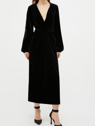 Чёрное платье  MAX&CO: фото 1 - Invogue