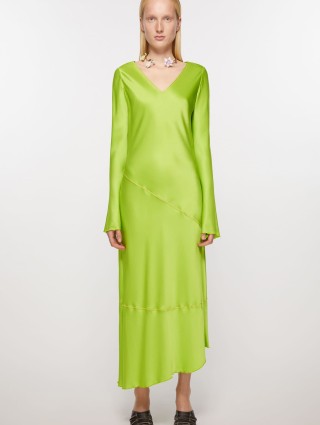 Зеленое длинное платье Acne Studios : фото 1 - Invogue
