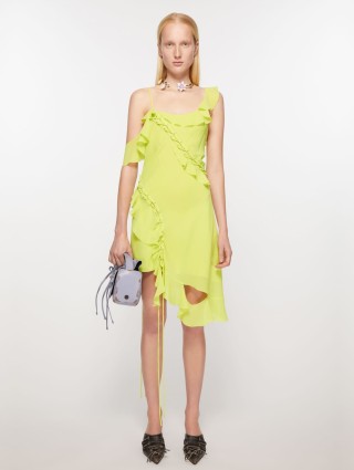 Жёлтое платье ACNE STUDIOS: фото 1 - Invogue