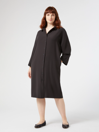 Черное платье Marina Rinaldi атласное: фото 3 - Invogue