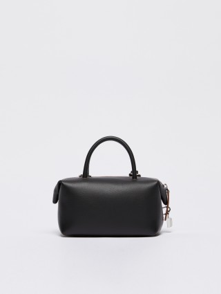 Черная сумка-саквояж Max Mara кожаная: фото 3 - Invogue