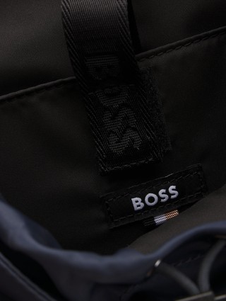 Синій рюкзак BOSS з подвійною монограмою: фото 4 - Invogue