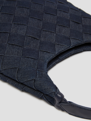 Темно-синяя сумка PennyBlack с плетением: фото 3 - Invogue