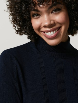 Тёмно-синий свитер PERSONA: фото 3 - Invogue