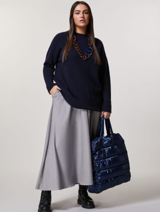 Тёмно-синий свитер PERSONA: фото 4 - Invogue