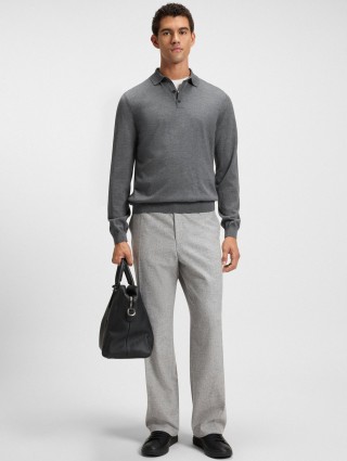 Серый свитер BOSS из шерсти: фото 1 - Invogue