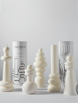 Свечка скульптурная "Lady" 12Month (72024): фото 1 - Invogue