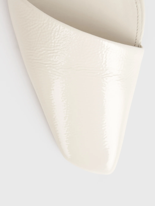 Білі туфлі TOTEME з лакованої шкіри: фото 3 - Invogue