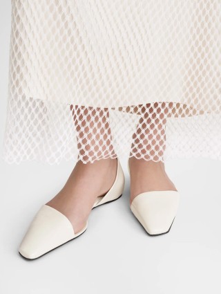 Білі туфлі TOTEME з лакованої шкіри: фото 1 - Invogue