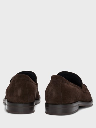 Темно-коричневі лофери BOSS замшеві: фото 3 - Invogue