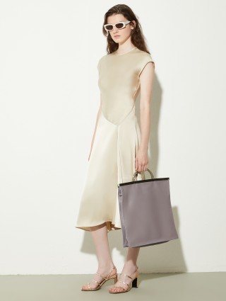 Золотые босоножки Max&Co ламинированные: фото 1 - Invogue