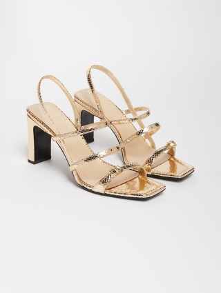 Золотые босоножки Max&Co ламинированные: фото 3 - Invogue