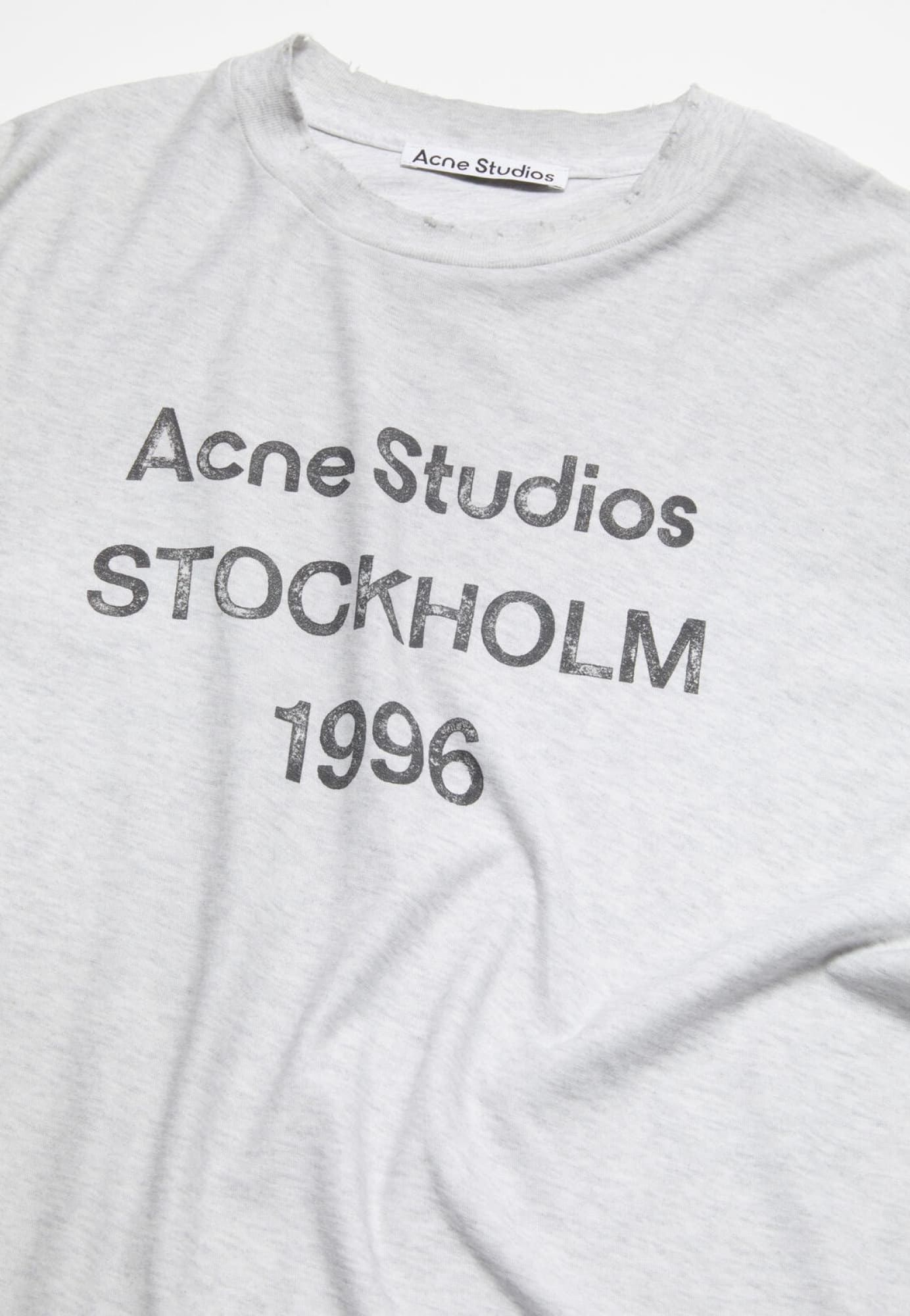 Сіра футболка Acne Studios вільного крою - купити на Invogue - арт