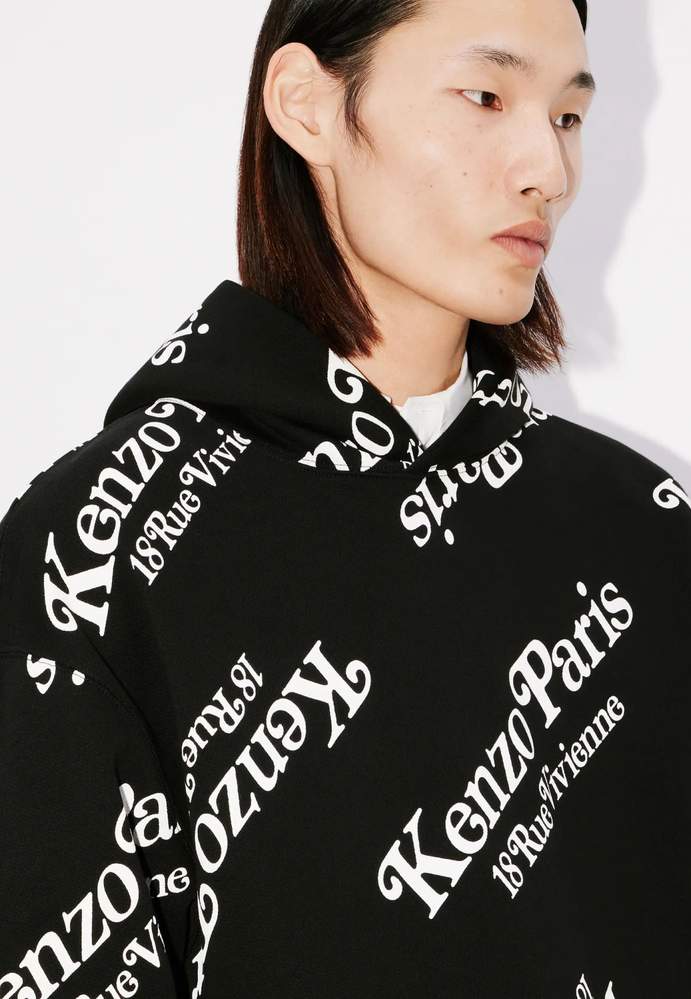 Черное худи KENZO с принтом - купить на Invogue — арт 8SW0074MG