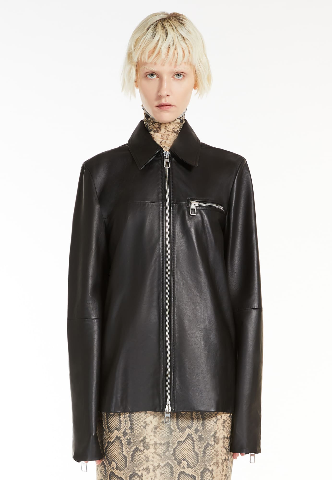 Чорна куртка SPORTMAX зі шкіри - купити на Invogue - арт 24410141