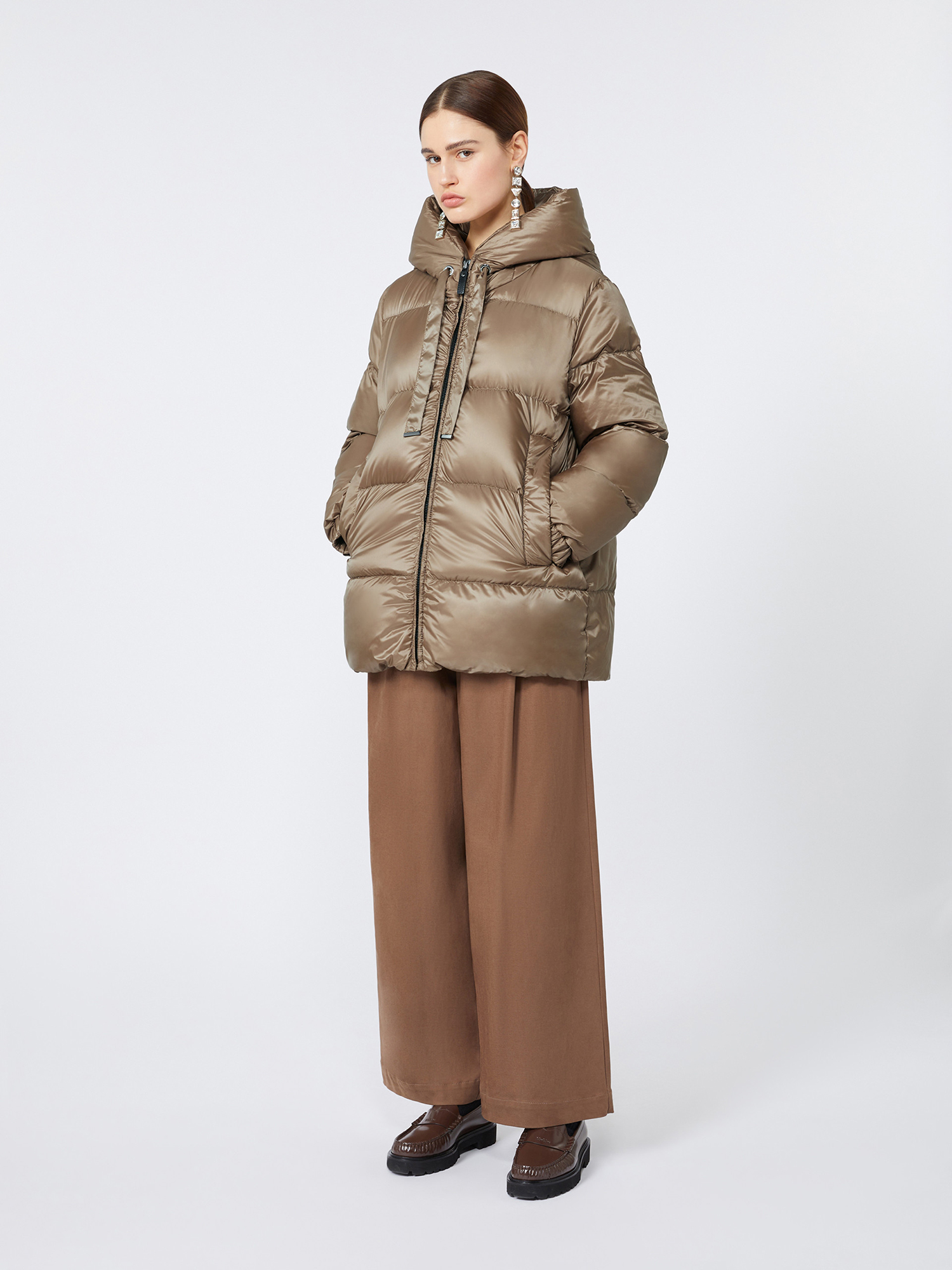 キランママ Коричневая куртка MAX MARA стеганная - купить на Invogue — арт