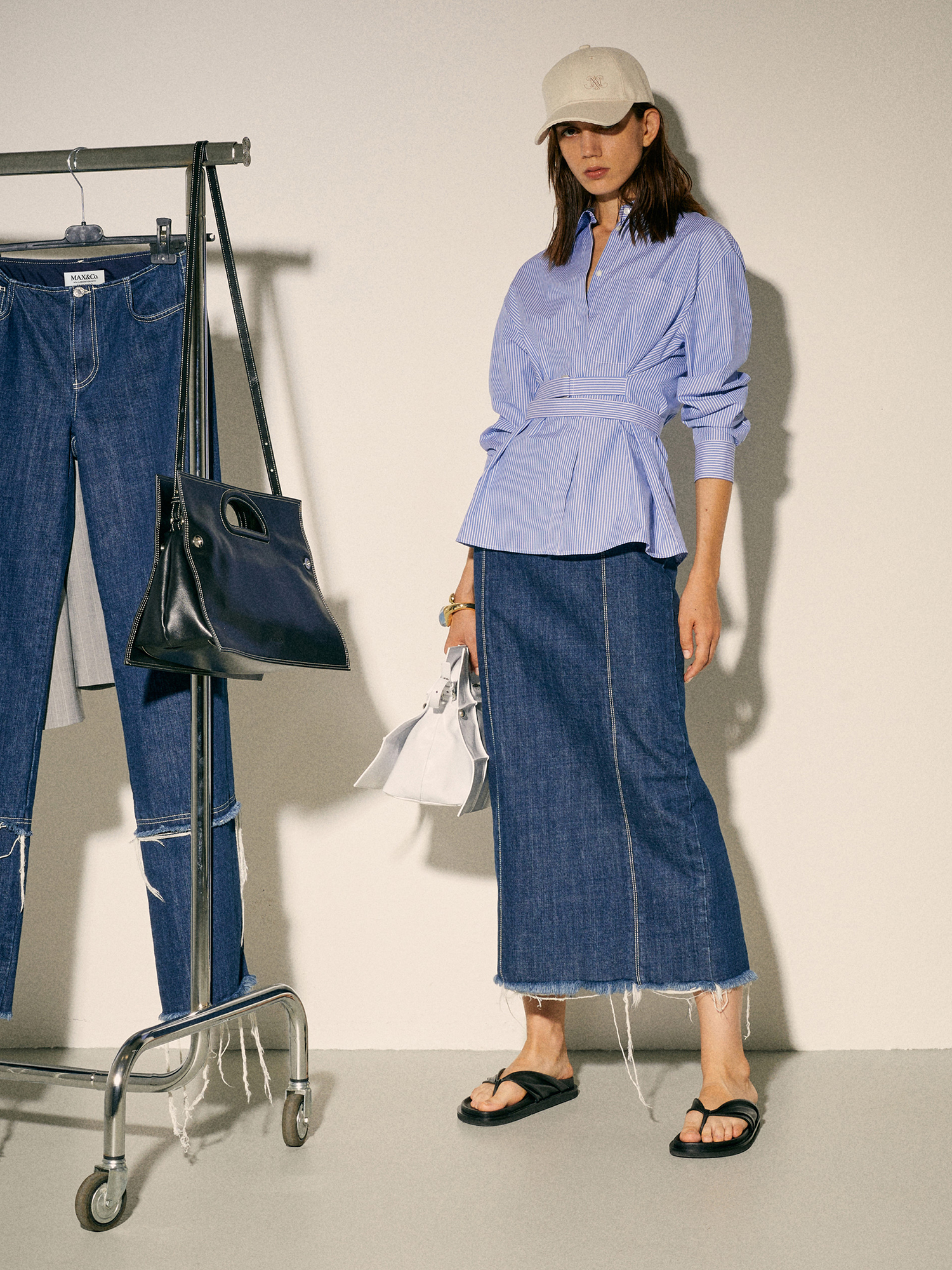 MAX&Co レディース フラワー ジャケット ビジュー ベージュ MAX&Co. Japan | マックスアンドコー公式オンラインショップ