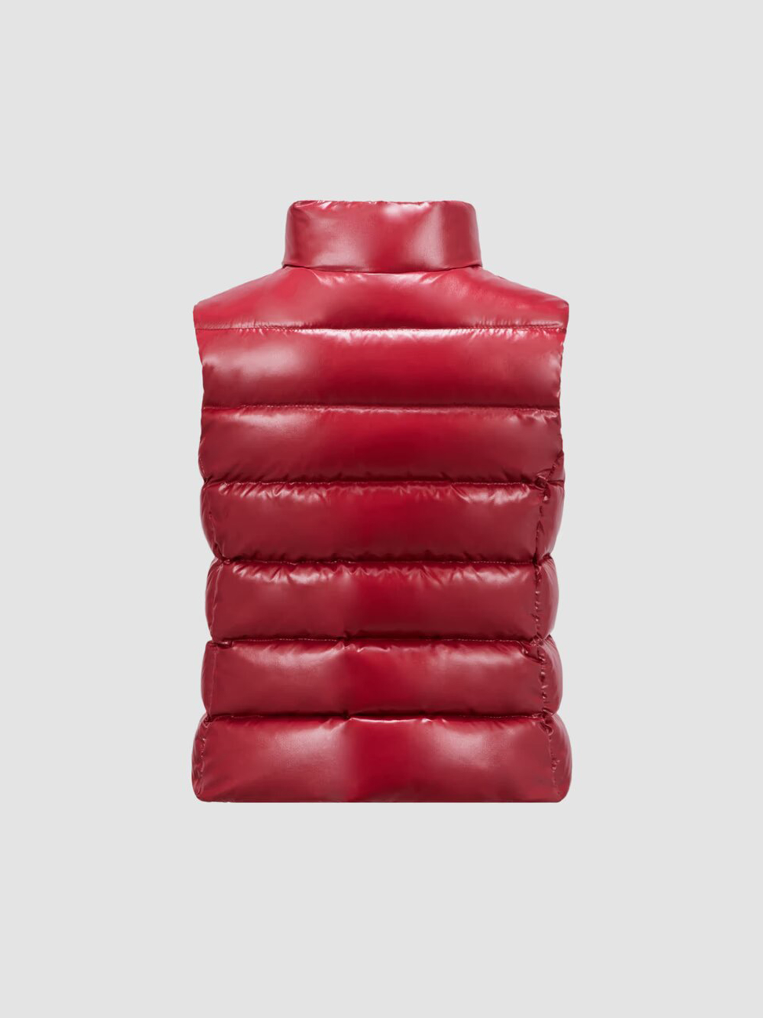 Красный утепленный жилет MONCLER - купить на Invogue — арт