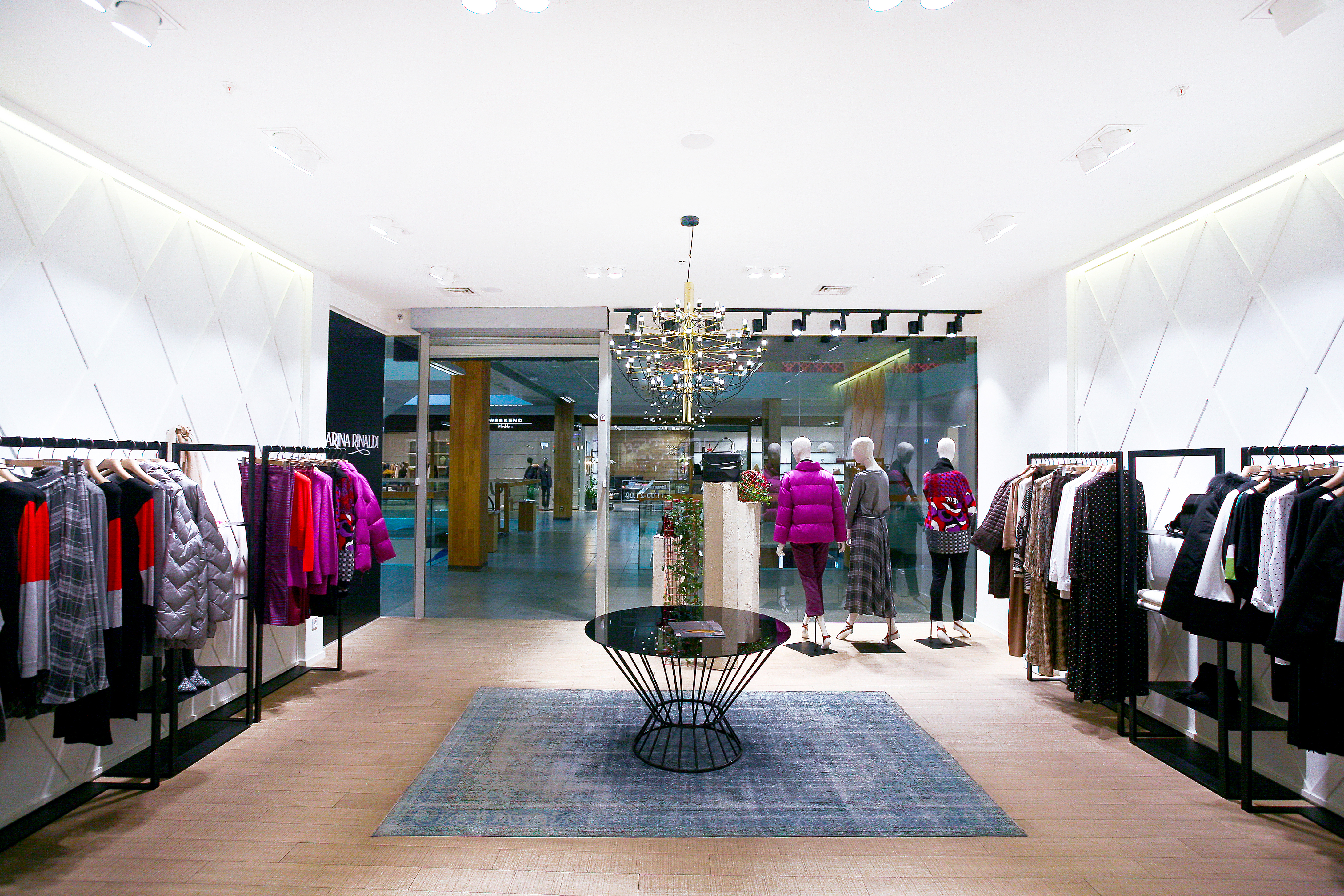 Магазин Мarina Rinaldi - Сади Перемоги, 3-й поверх: фото 2 - Invogue