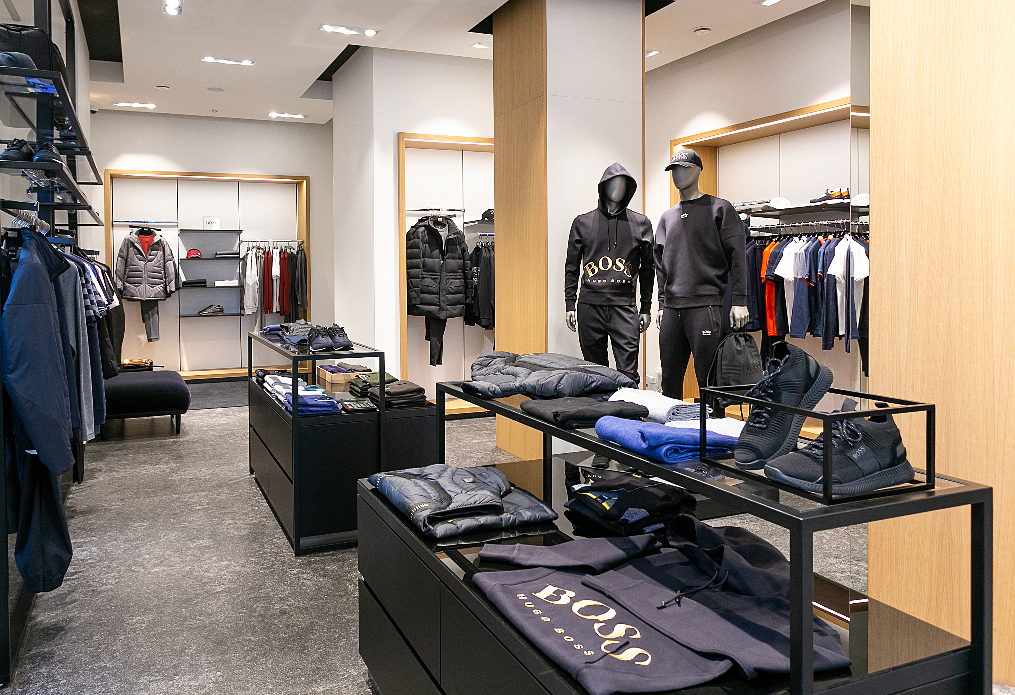 Магазин Boss - ул. Ришельевская, 10: фото 3 - Invogue