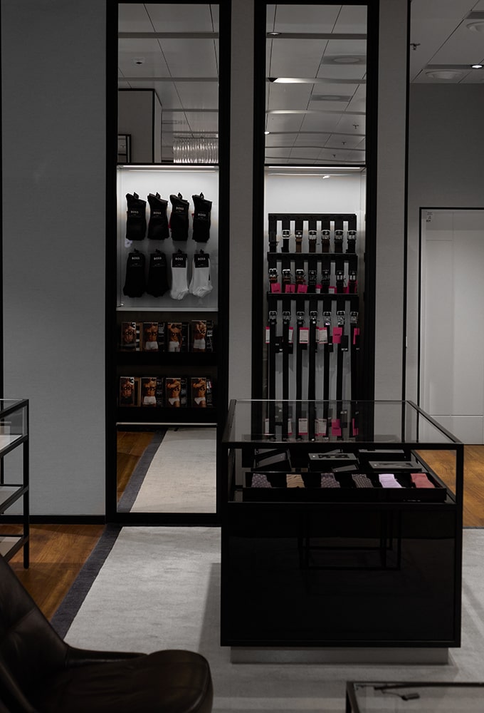 Магазин BOSS - ЦУМ,  -1-й этаж: фото 3 - Invogue