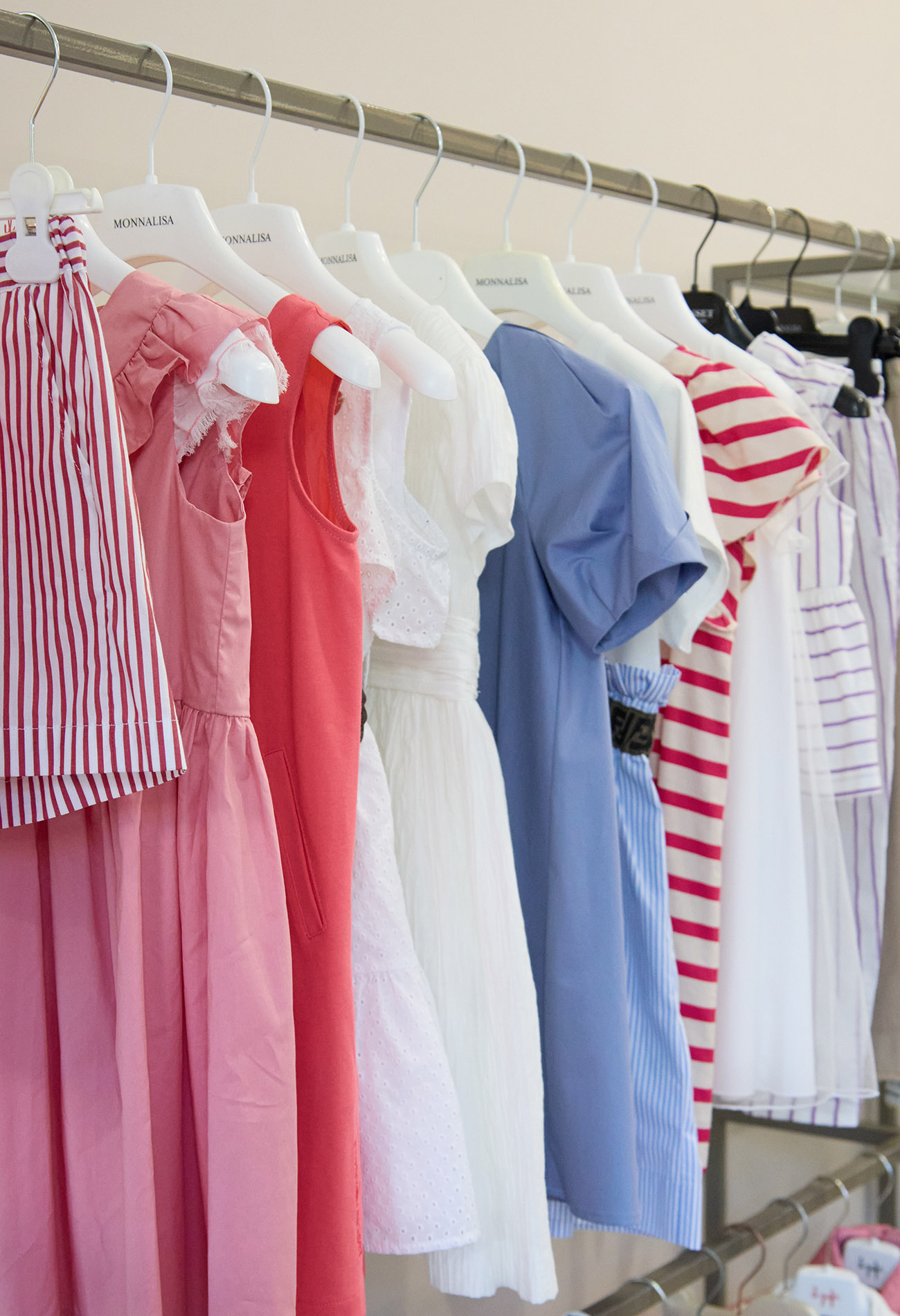 Магазин Daniel - Ходосеевка, Обуховское шоссе, 2: фото 11 - Invogue