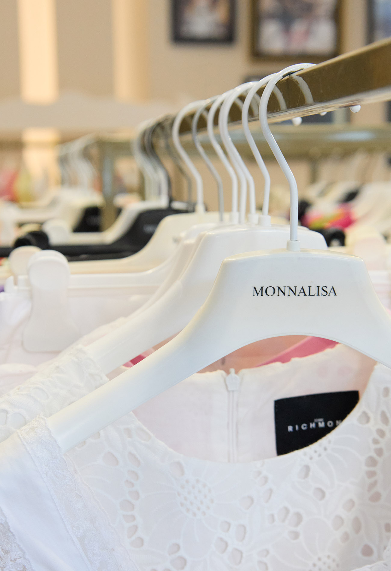 Магазин Daniel - Ходосеевка, Обуховское шоссе, 2: фото 9 - Invogue