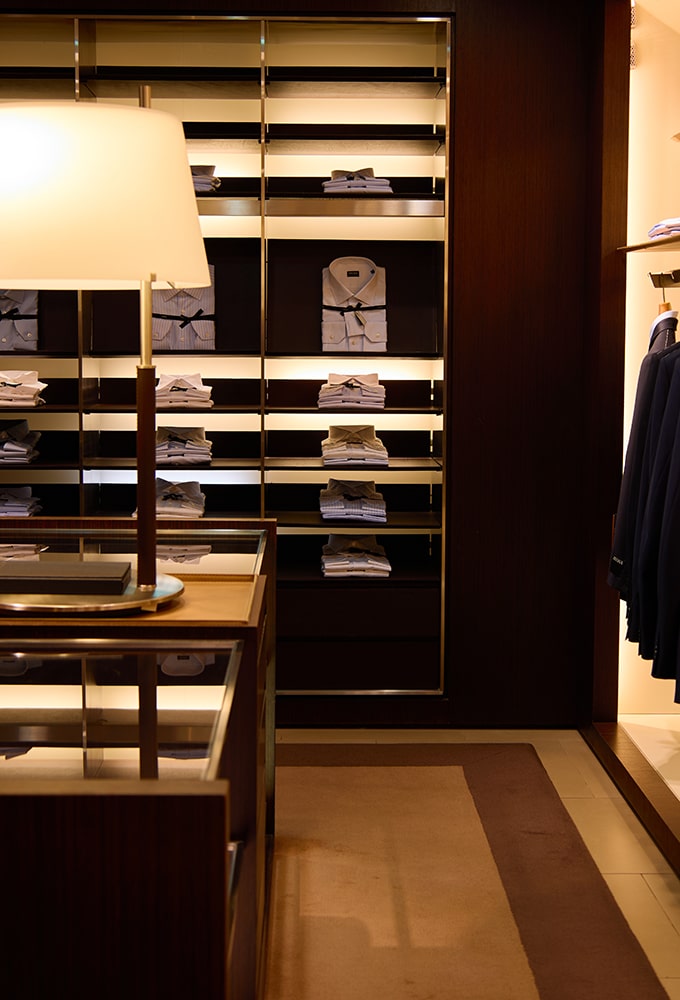 Магазин Zegna Киев Владимирская - ул. Владимирская 20/1а: фото 2 - Invogue