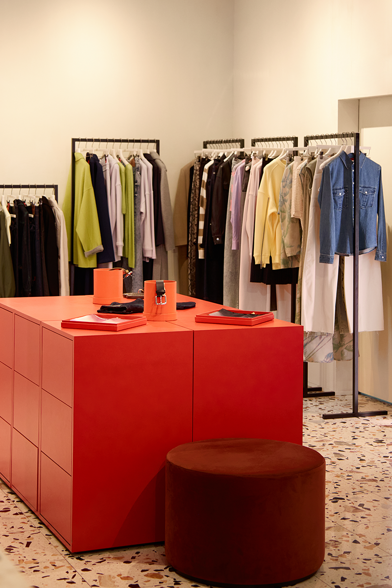 Магазин Max&Co - Сады Победы, 3-й этаж: фото 6 - Invogue