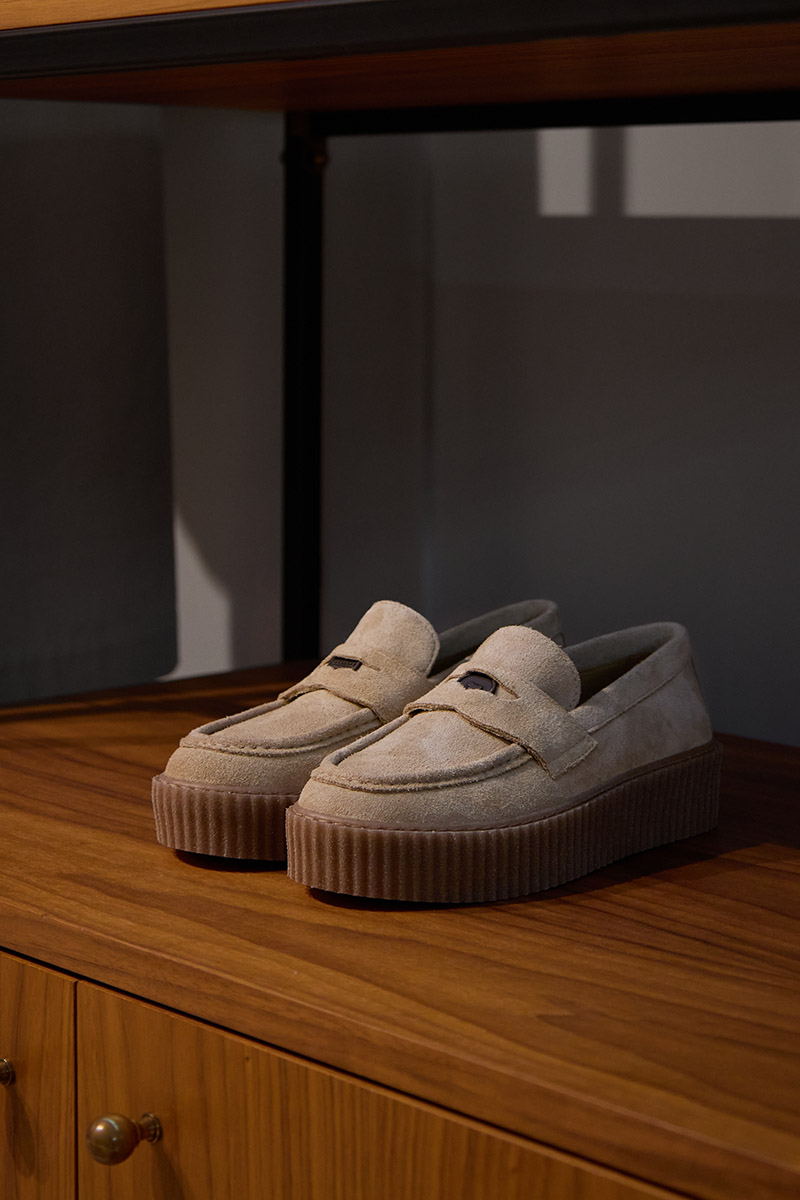 Магазин Weekend Max Mara - ЦУМ, 2-й этаж: фото 3 - Invogue