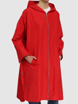 Красный плащ MAX MARA: фото 3 - Invogue