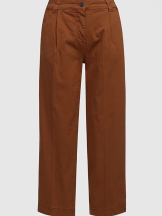 Красные брюки MAX&CO: фото - Invogue