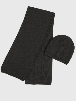 Зелена шапка, шарф EMPORIO ARMANI KIDS: фото - Invogue